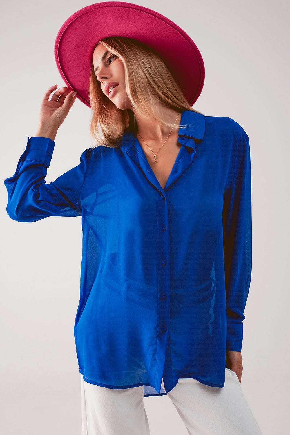 Q2 Camicia blu in chiffon trasparente