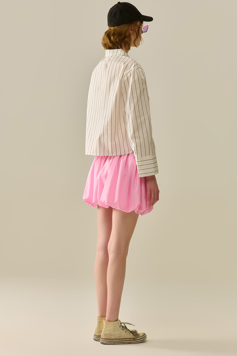 camicia di popeline bianca a righe tagliata