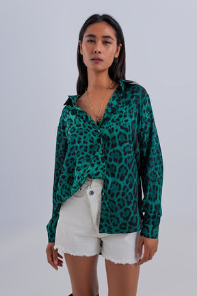 Q2 Camicia morbida a maniche lunghe con stampa animalier verde