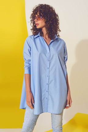 Camicia oversize in azzurro