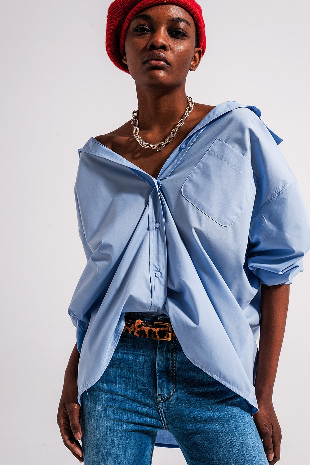 Camicia poplin oversize comoda in azzurro