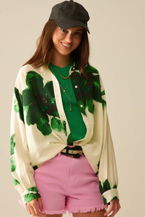 Q2 Camicia rilassata con stampa di grandi fiori in verde