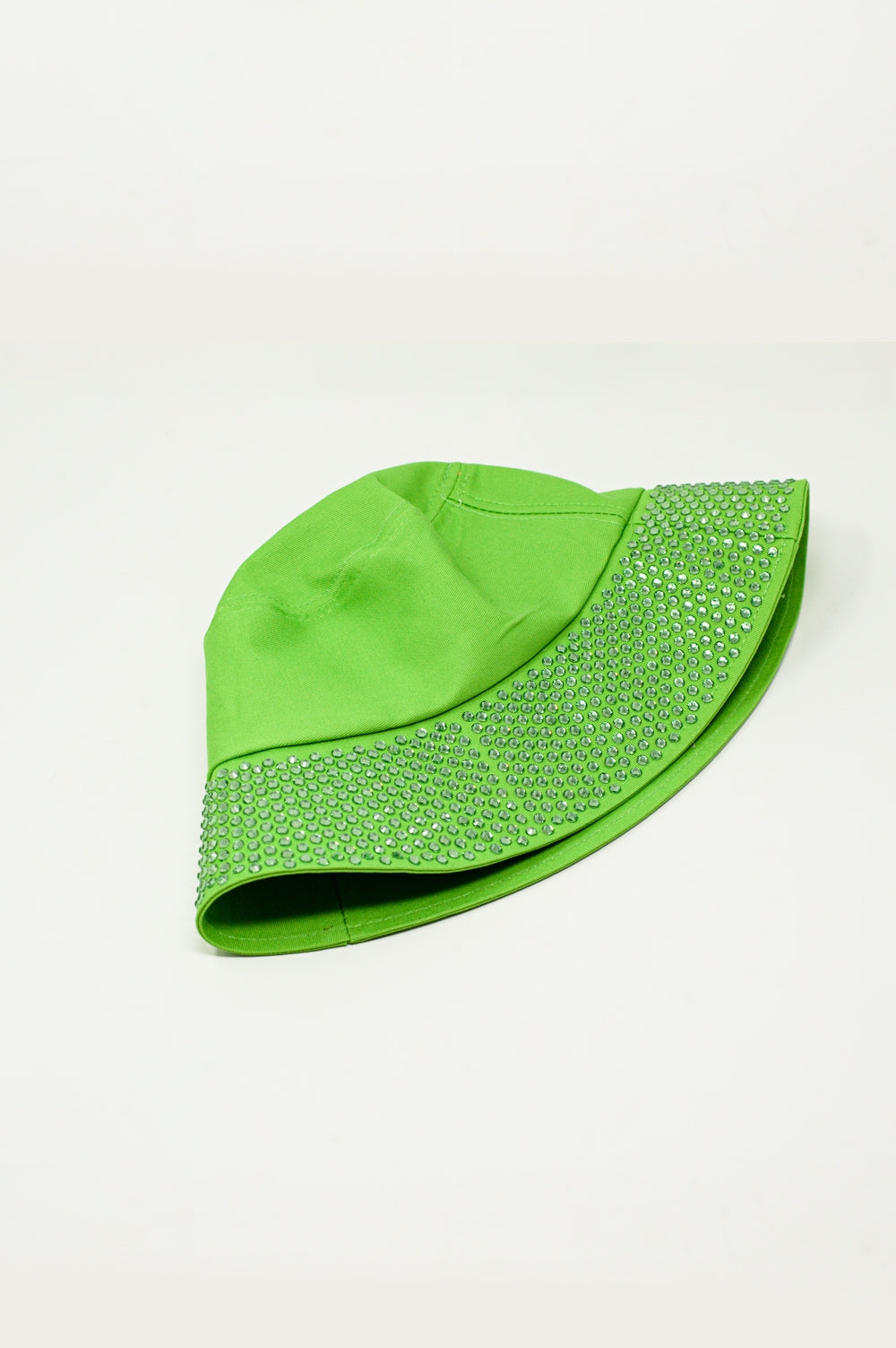 Cappello con Dettaglio Strass in Verde