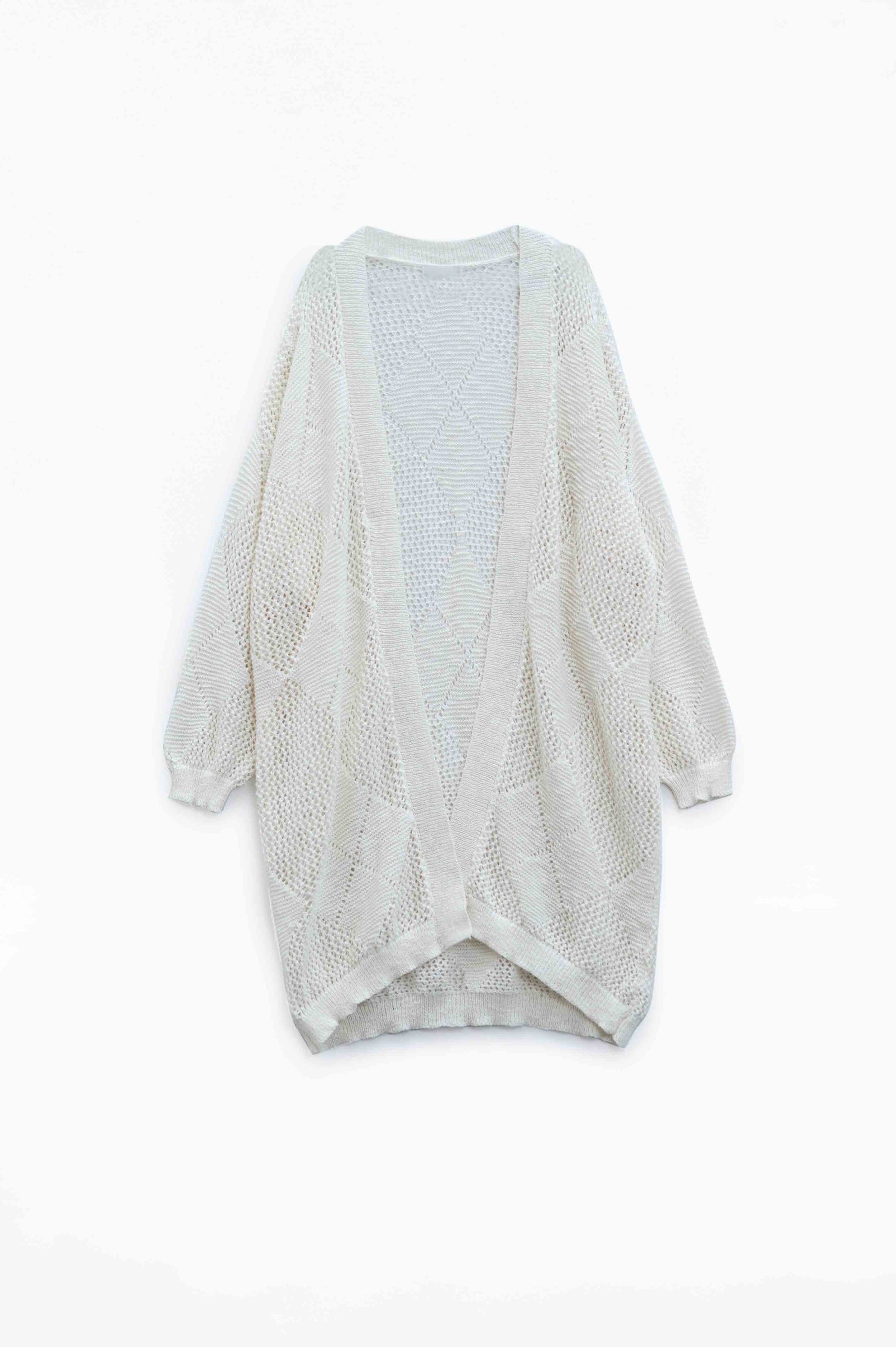 Q2 Cardigan lungo oversize in maglia argyle color crema