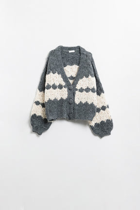 Q2 Cardigan oversize in maglia grossa con dettagli in paillettes in grigio