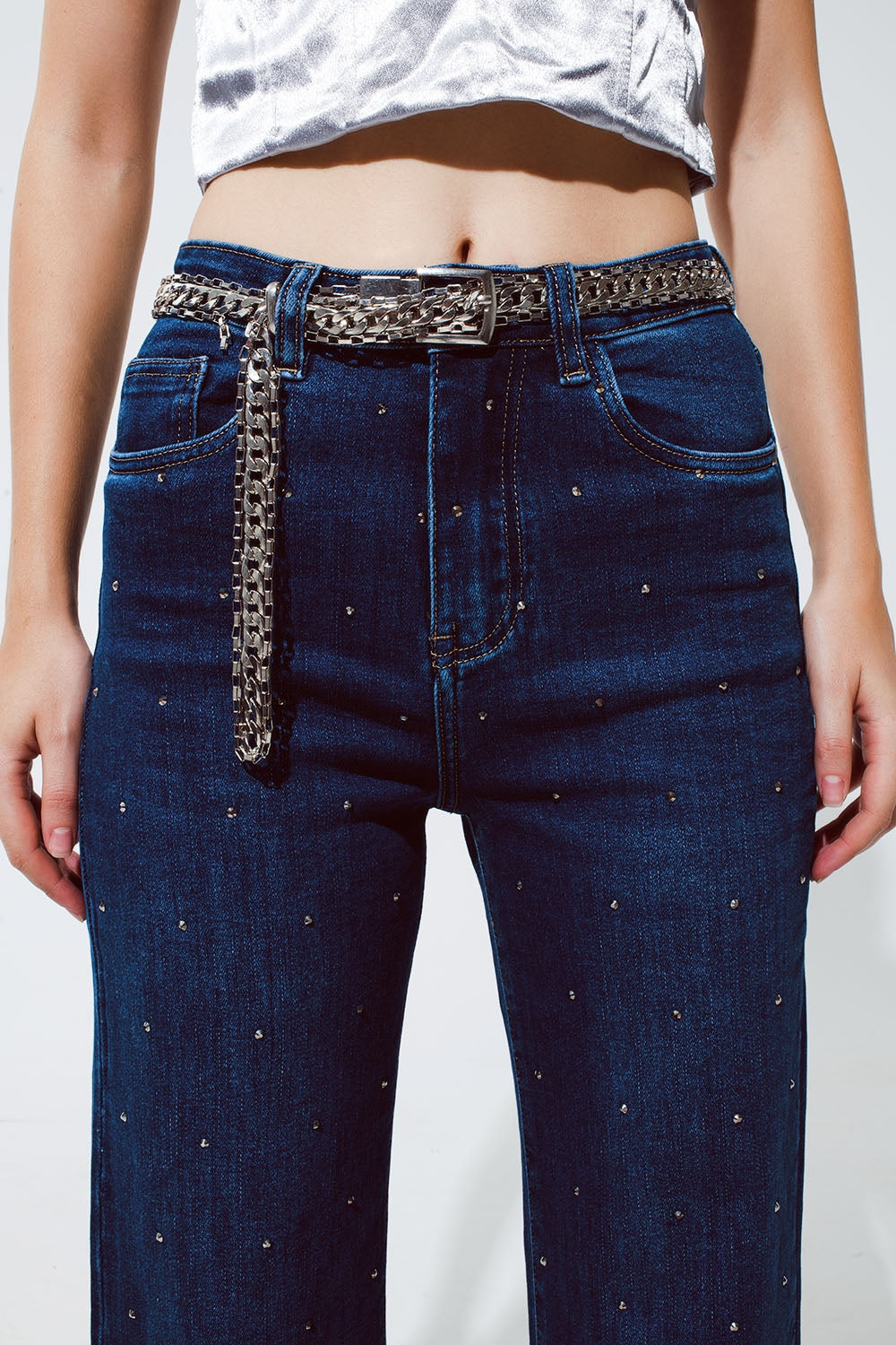 Jeans a gamba dritta con dettaglio strass in blu