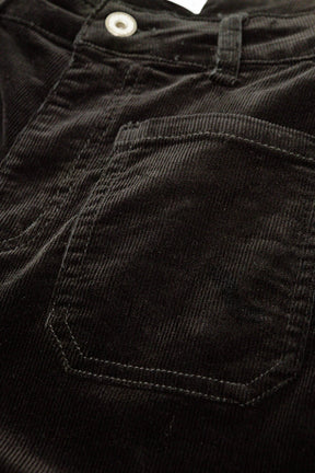 Jeans a gamba tesa in velluto a coste nero con tasche