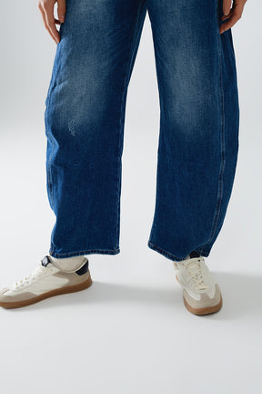 jeans con due cuciture laterali ed effetto palloncino