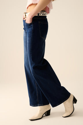 jeans in denim elasticizzati a gamba larga lavati scuri