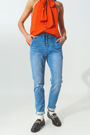 Jeans Jogger con coulisse in vita