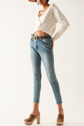 Q2 Jeans super skinny Push up blu con strappi