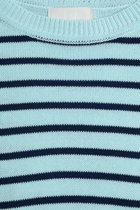 Maglia corta verde menta con strisce blu scuro