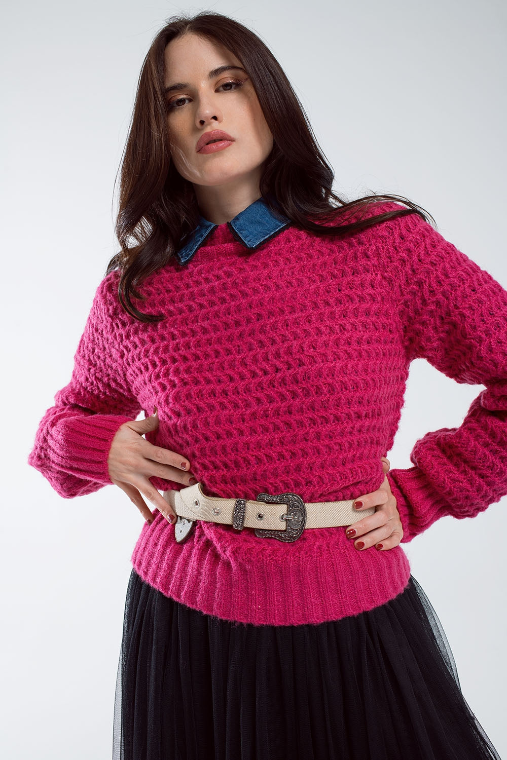 Maglia rilassata in maglia waffle con collo alto in rosso