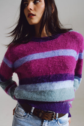 Maglione a righe fluffy sfumato in tonalità di viola blu e bianco