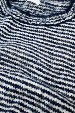 Maglione a righe rilassato in blu e bianco