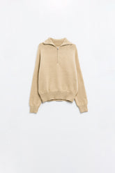 Q2 maglione beige con chiusura a zip