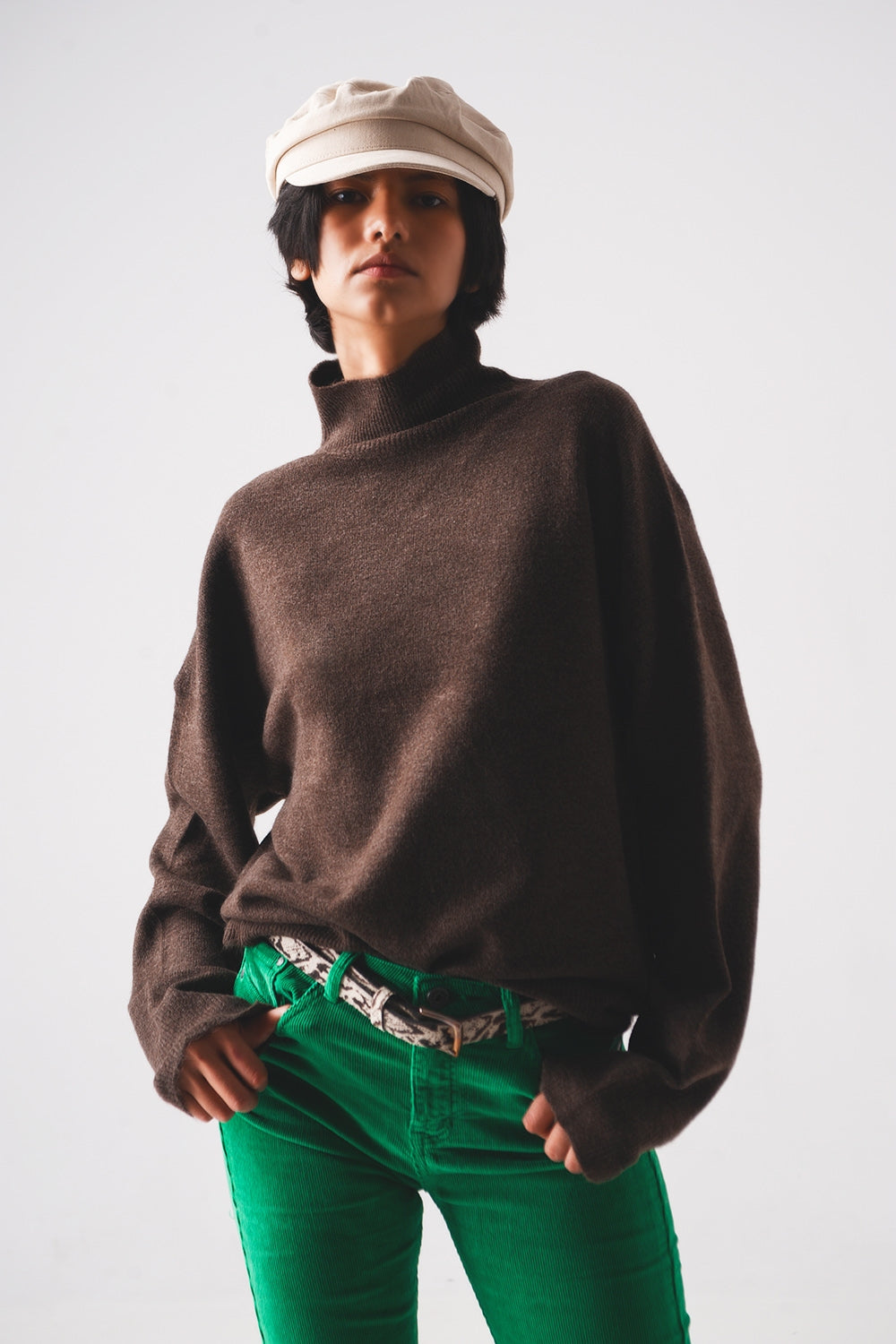 Maglione collo alto morbidissimo marrone