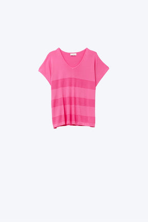 Maglione fucsia con scollo a V e dettaglio punto a giorno