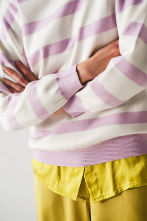 Maglione lungo a righe lilla