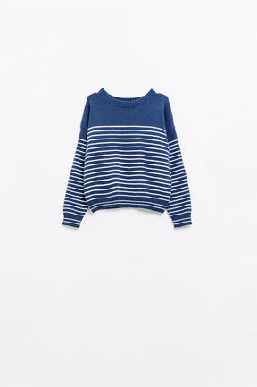 Q2 maglione navy a righe bianche con collo a barca