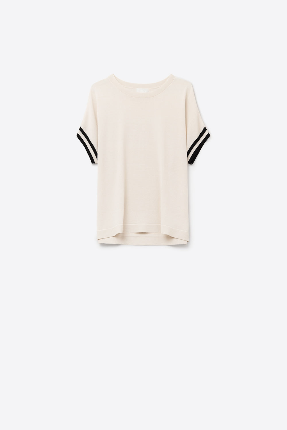 Q2 Maglione rilassato in beige con dettagli a contrasto nero