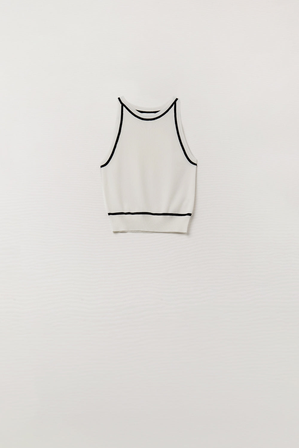 Q2 Maglione senza maniche bianco con linee nere all'esterno
