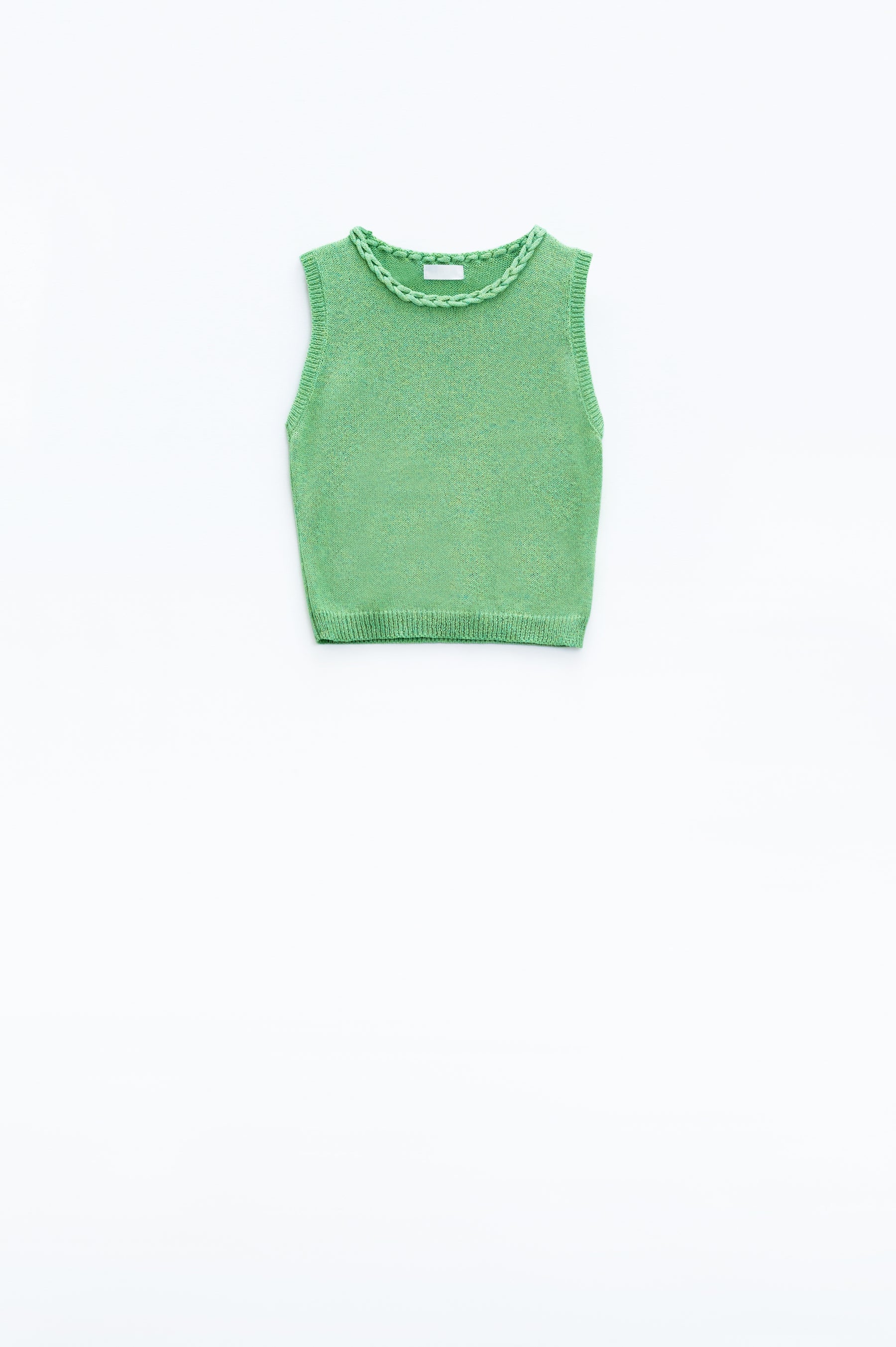 Q2 Maglione verde senza maniche con scollo a giro e dettaglio a treccia sulla scollatura