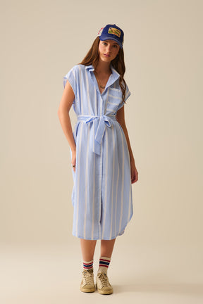 Maxi abito a camicia senza maniche a righe bianche e blu