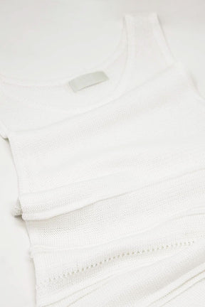 Maxi abito bianco in maglia senza maniche all'uncinetto