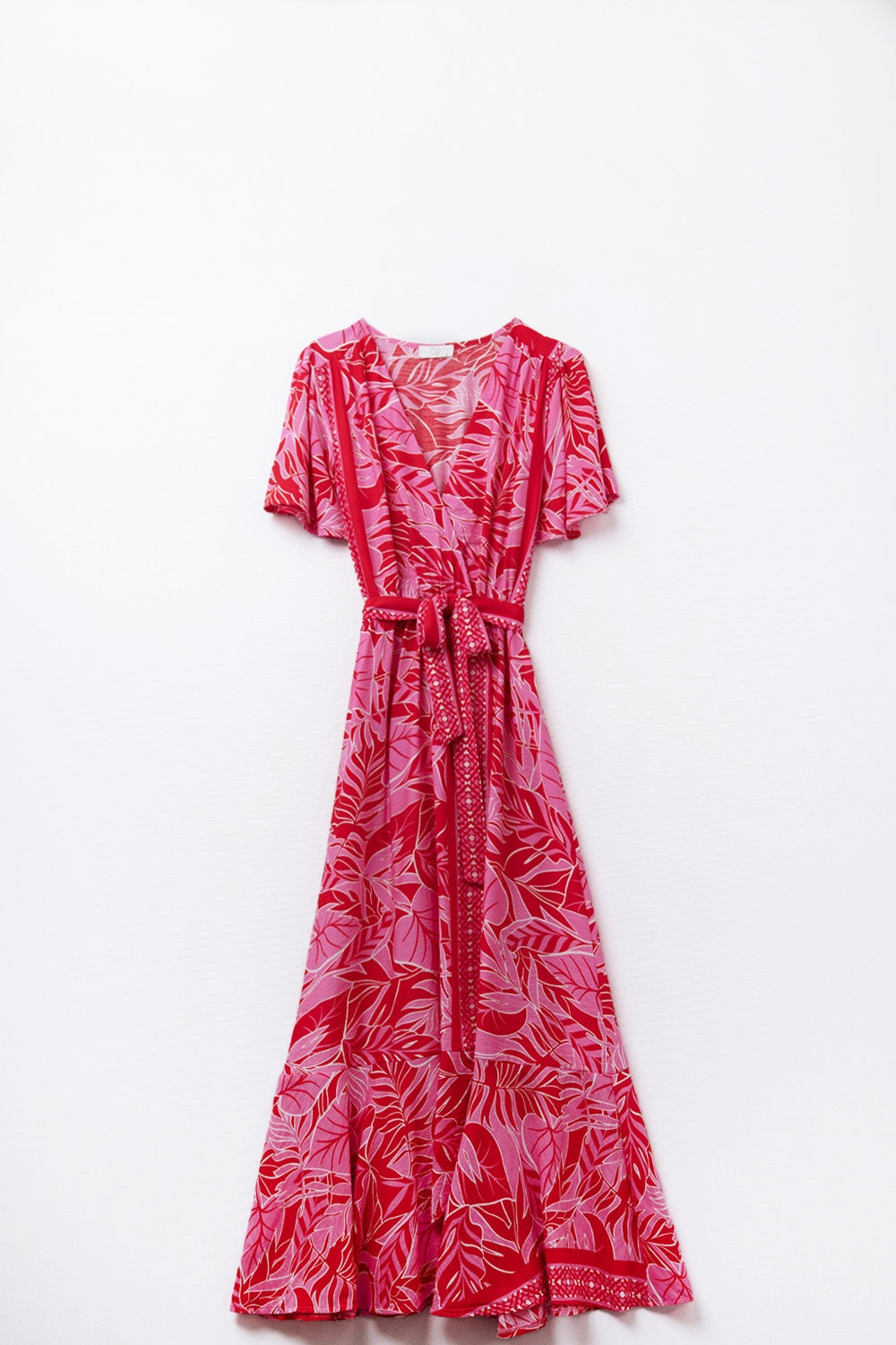 Q2 Maxi abito con motivo tropicale e cintura in fucsia