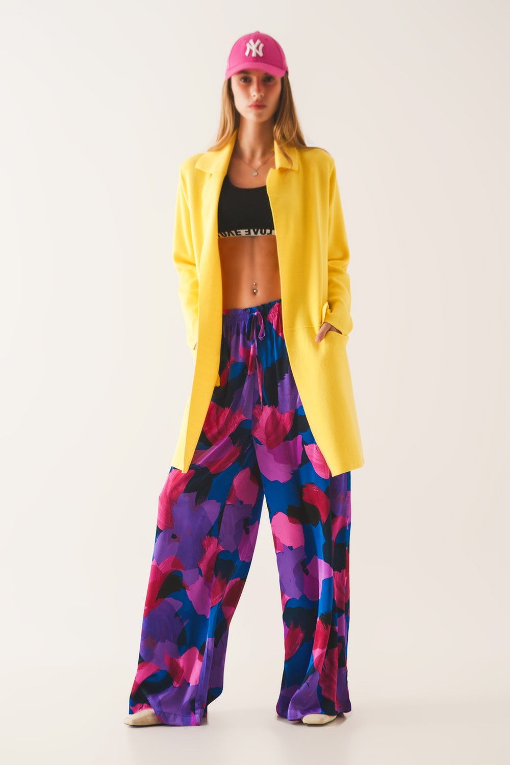 Q2 Maxi cardigan giallo con colletto