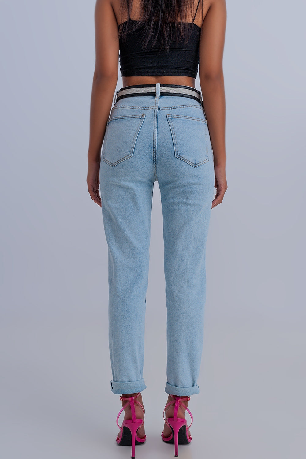 Mom jeans basic a lavaggio chiaro