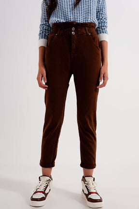 Mom jeans con cintura elasticizzata paperbag marrone