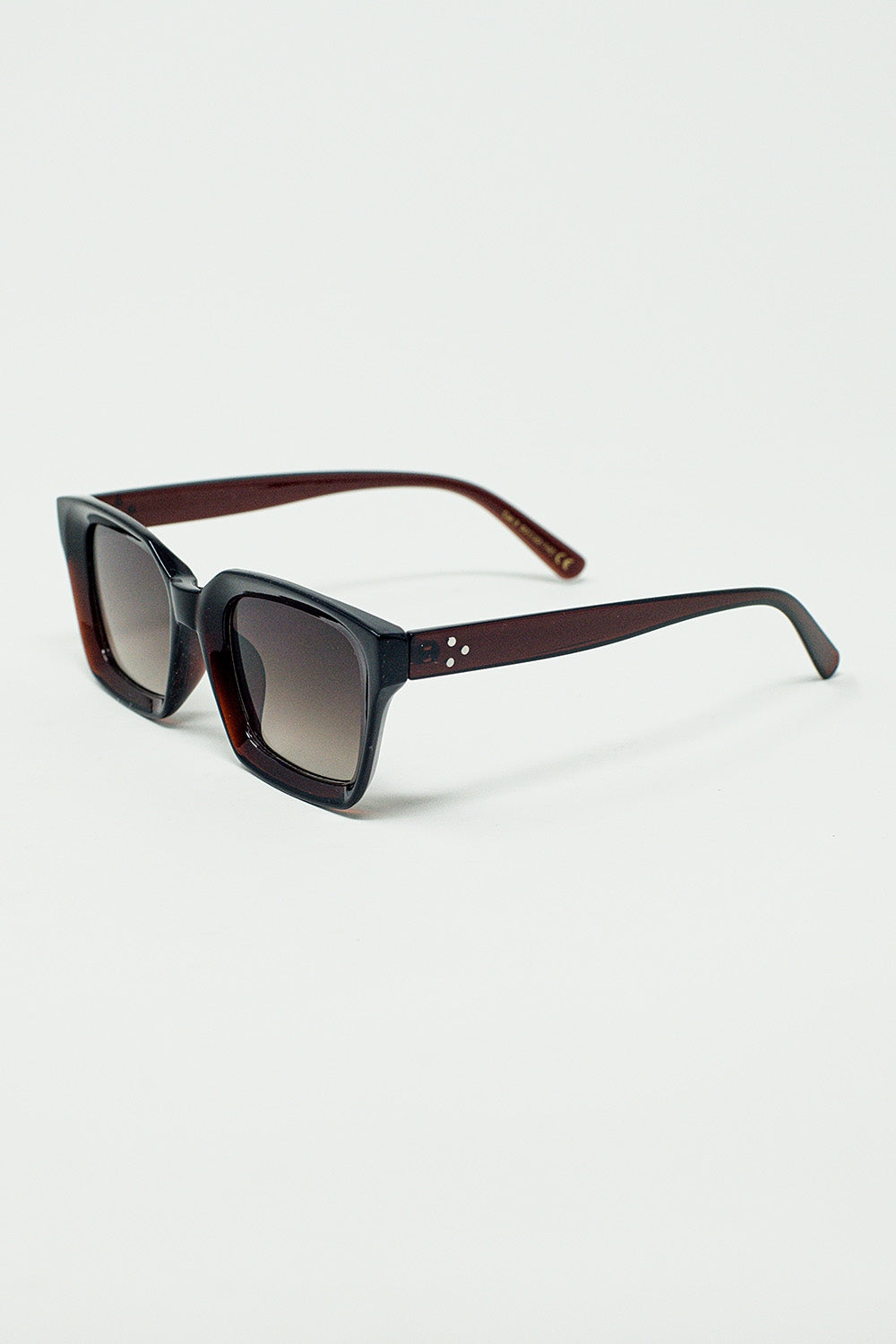 Occhiali da sole con montatura spessa e squadrata Chunky Retro in Bordeaux