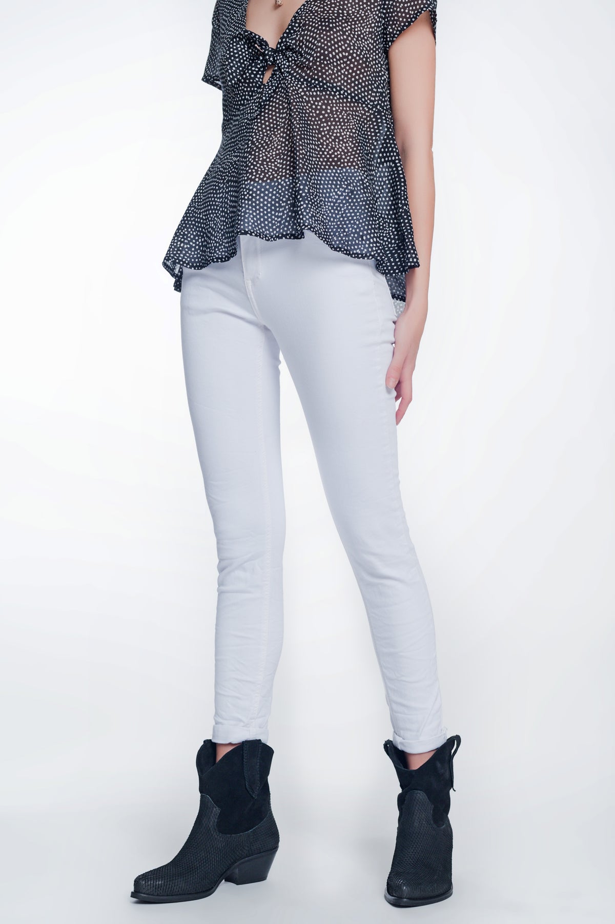 Q2 Pantalon skinny a vita alta in bianco