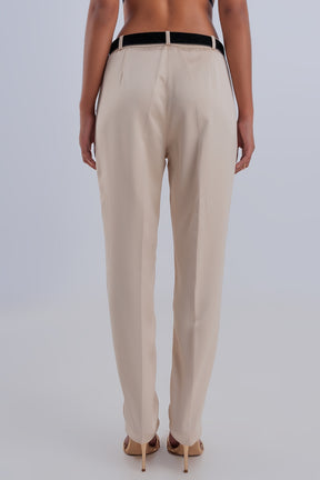 Pantaloni a fondo ampio in raso color beige