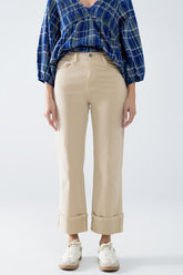 Q2 Pantaloni a gamba dritta con orlo ritagliato in beige scuro