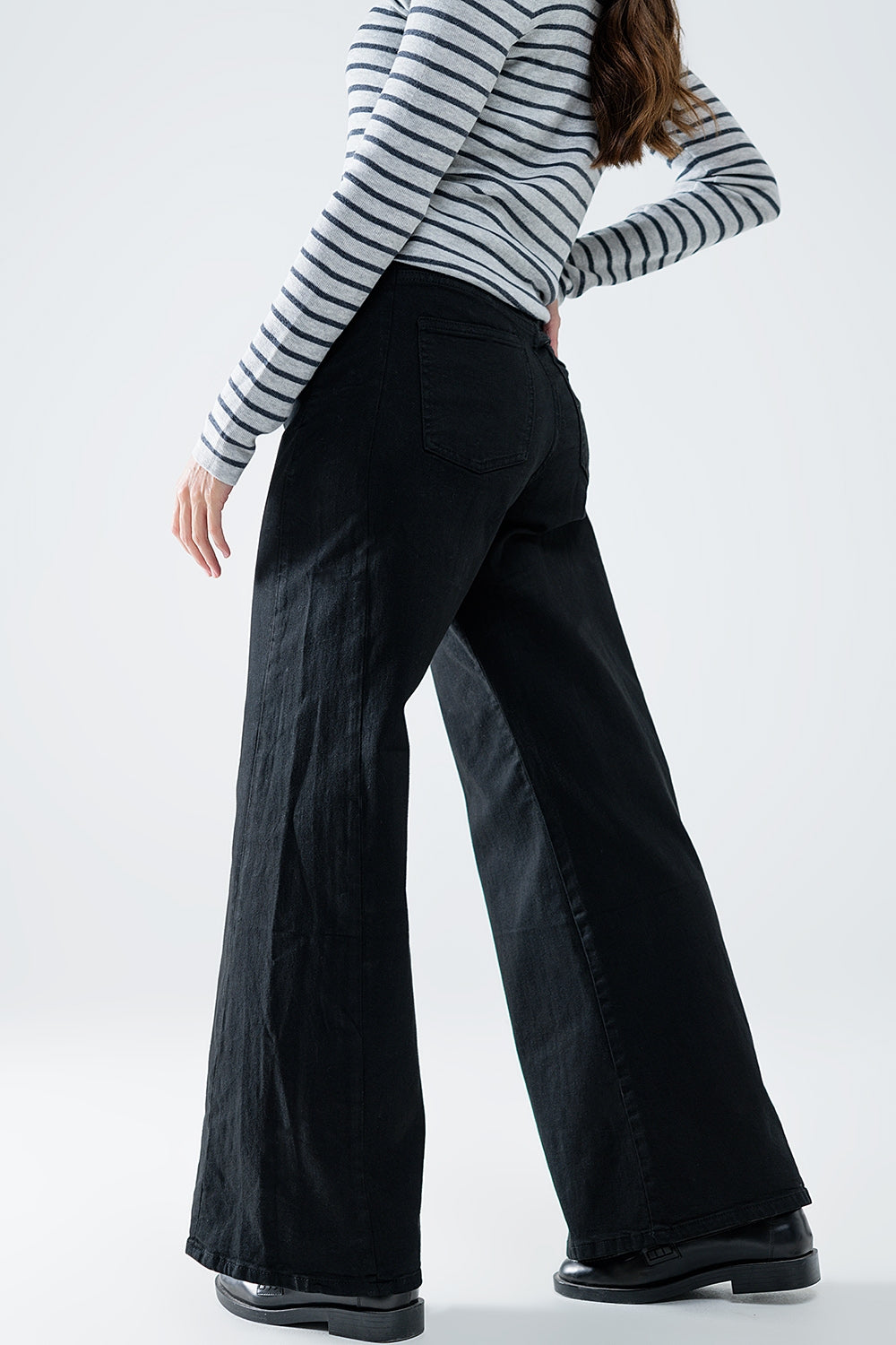 Pantaloni a gamba extra larga in nero