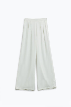 Q2 Pantaloni a gamba larga in bianco