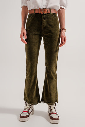 Q2 Pantaloni a zampa in velluto a coste color verde