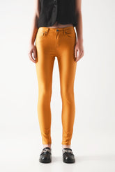 Q2 Pantaloni skinny in arancio