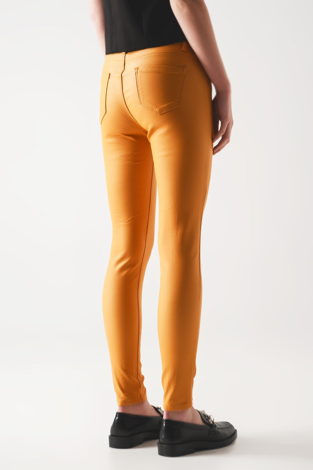 Pantaloni skinny in arancio