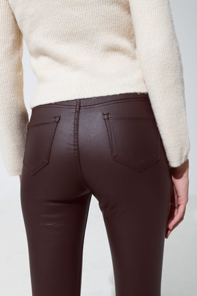 pantaloni super skinny in similpelle Marrone scuro