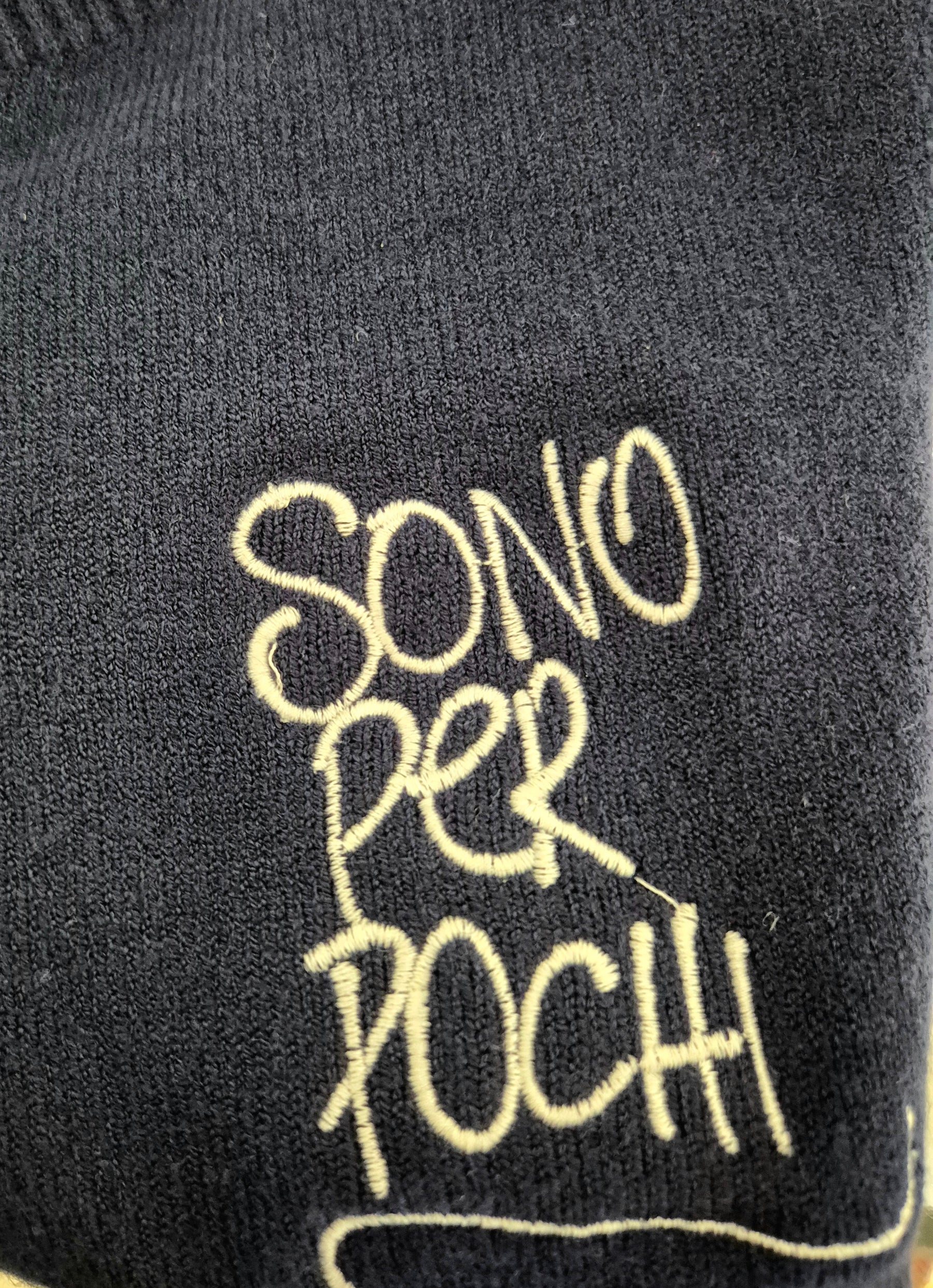 Maglioncino crop scritte varie