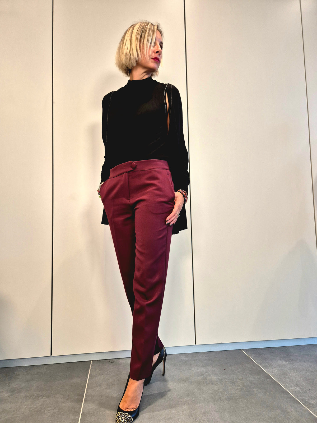 Pantaloni sigaretta bottone laterale