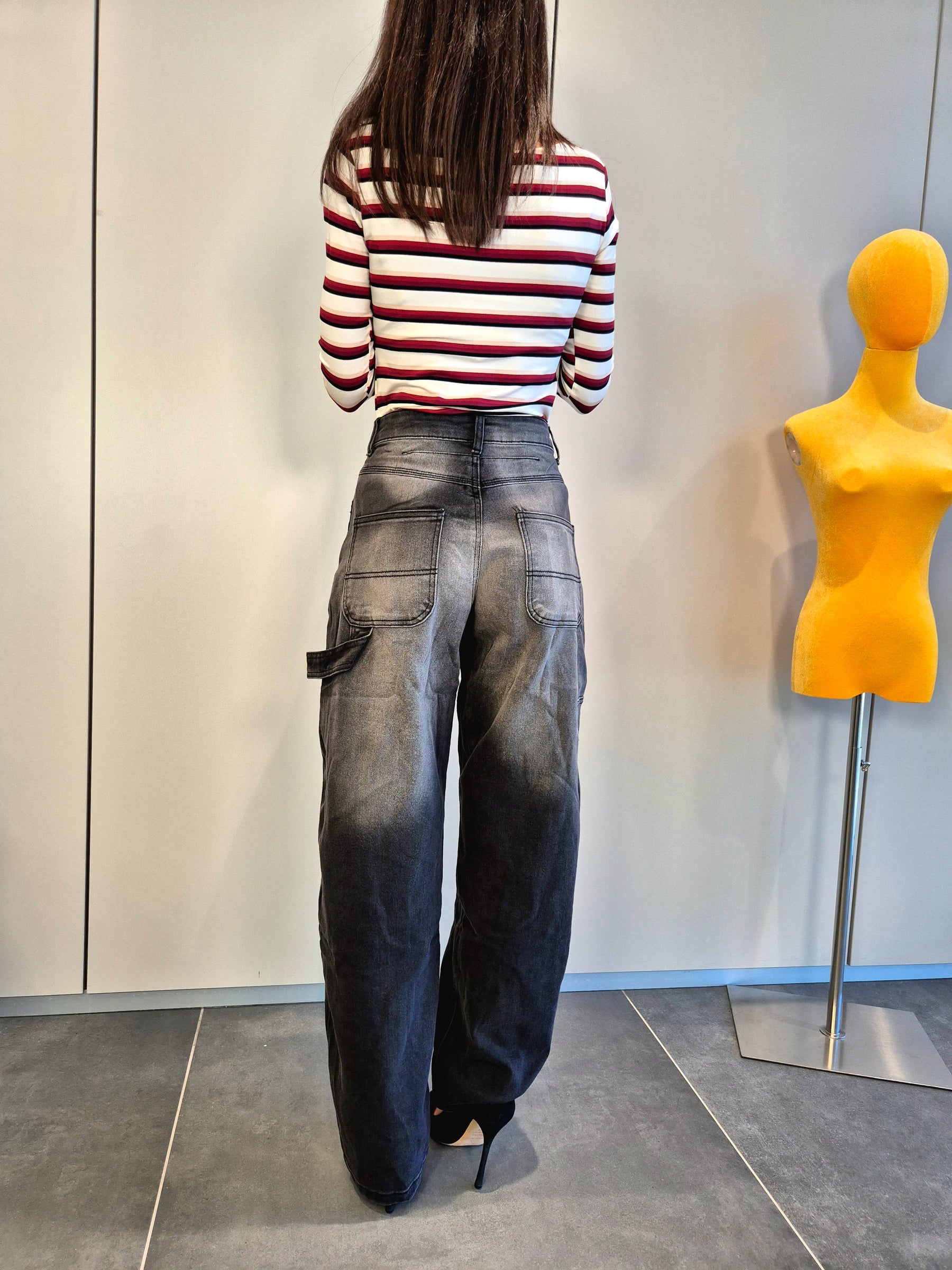 Jeans cargo sabbiati