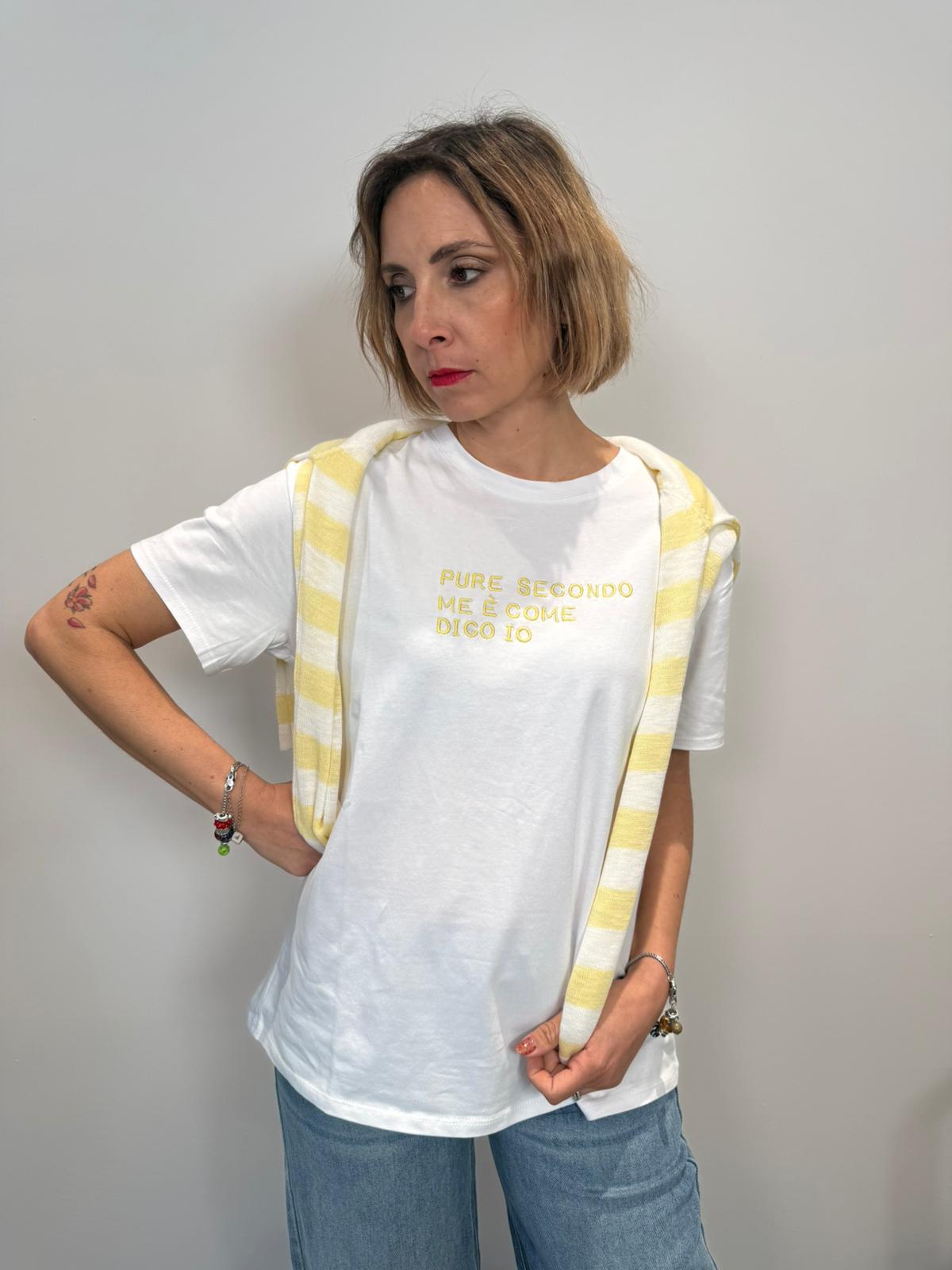 T-SHIRT bianca scritte varie