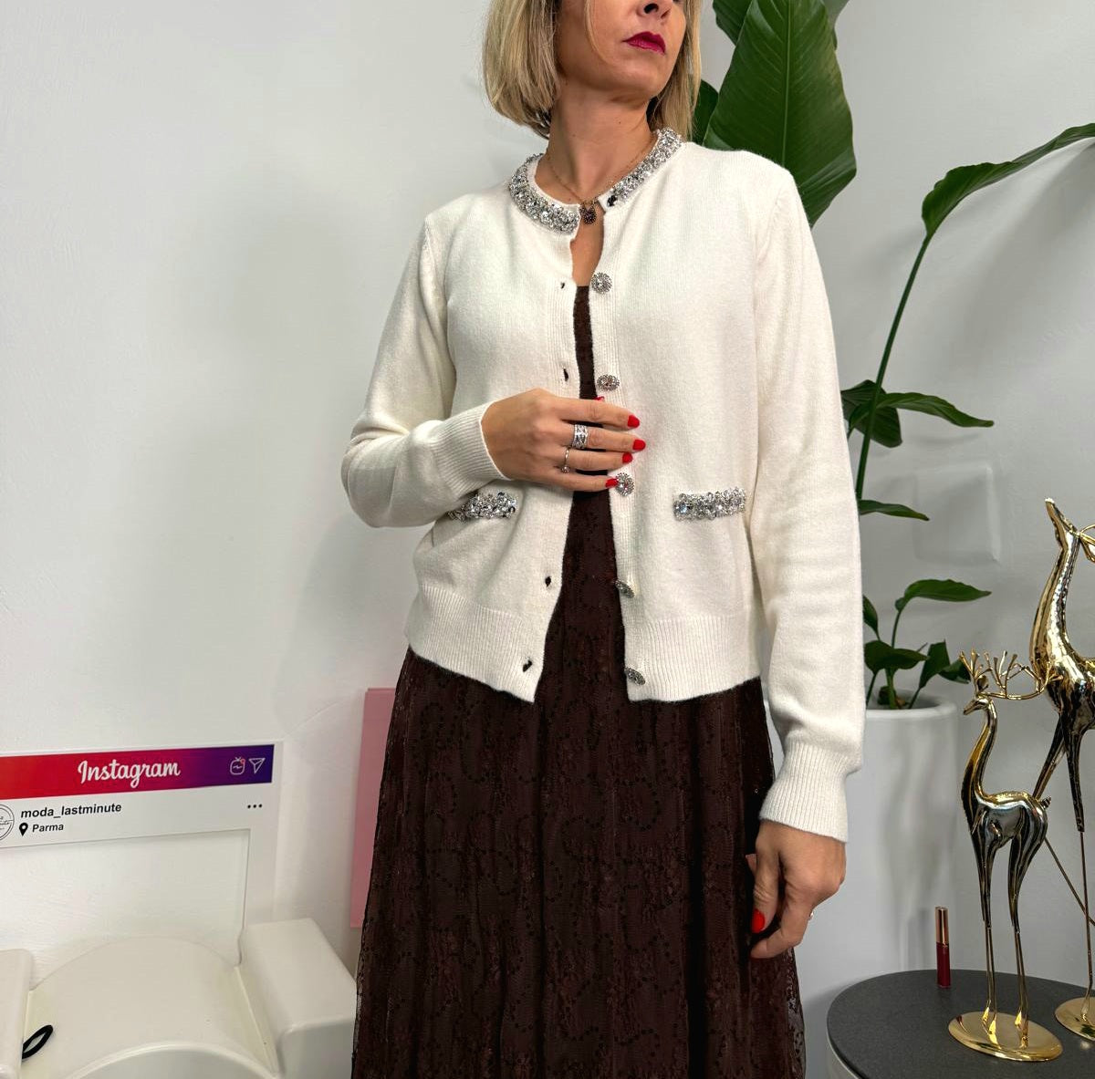 Cardigan collo e tasche gioiello