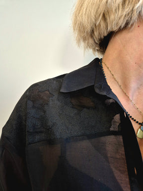Camicia sofisticata ricami