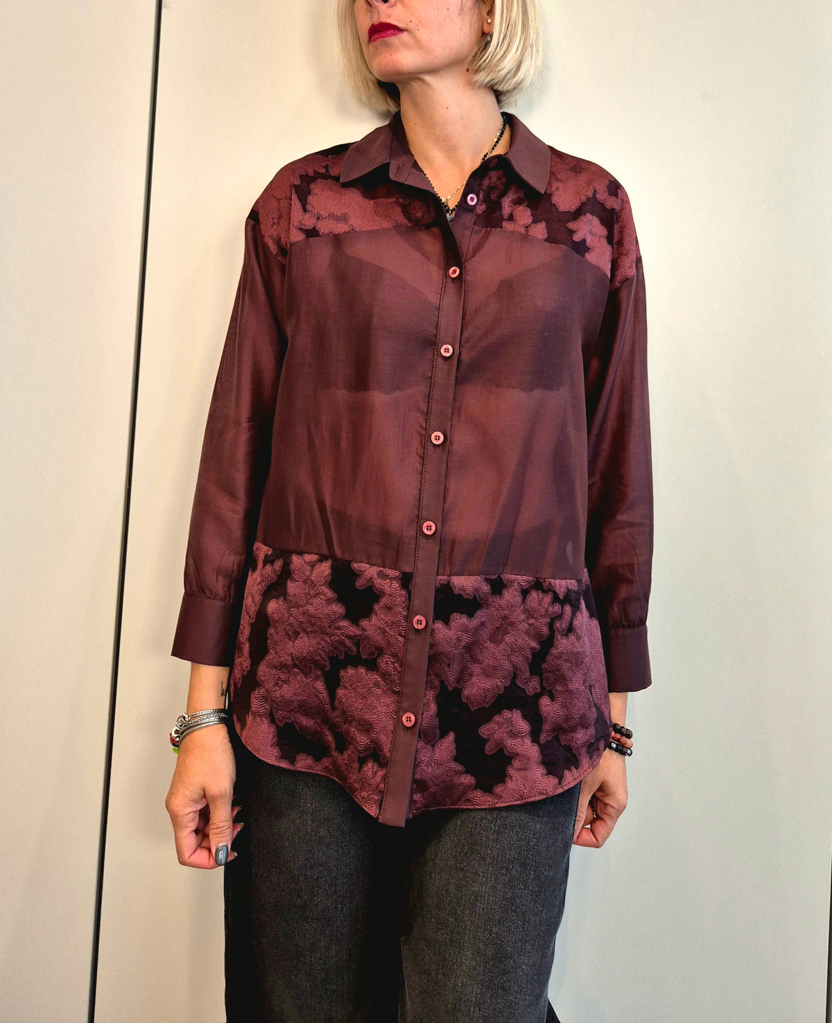 Camicia sofisticata ricami